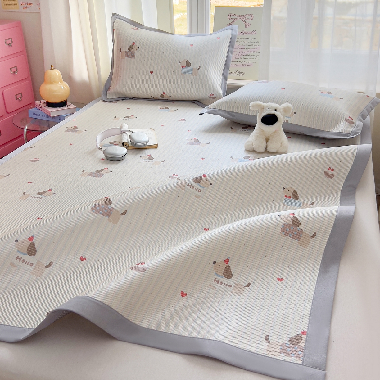 91家纺网 家纺一手货源 找家纺 川悦生活 2026新款时尚数码印花冰藤席 南岸小狗