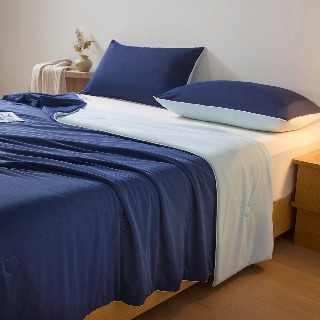 91家纺网 家纺一手货源 找家纺 寐眠 2026新款凉感纯色双拼夏被夏凉被空调被-风格二 墨兰冰糯