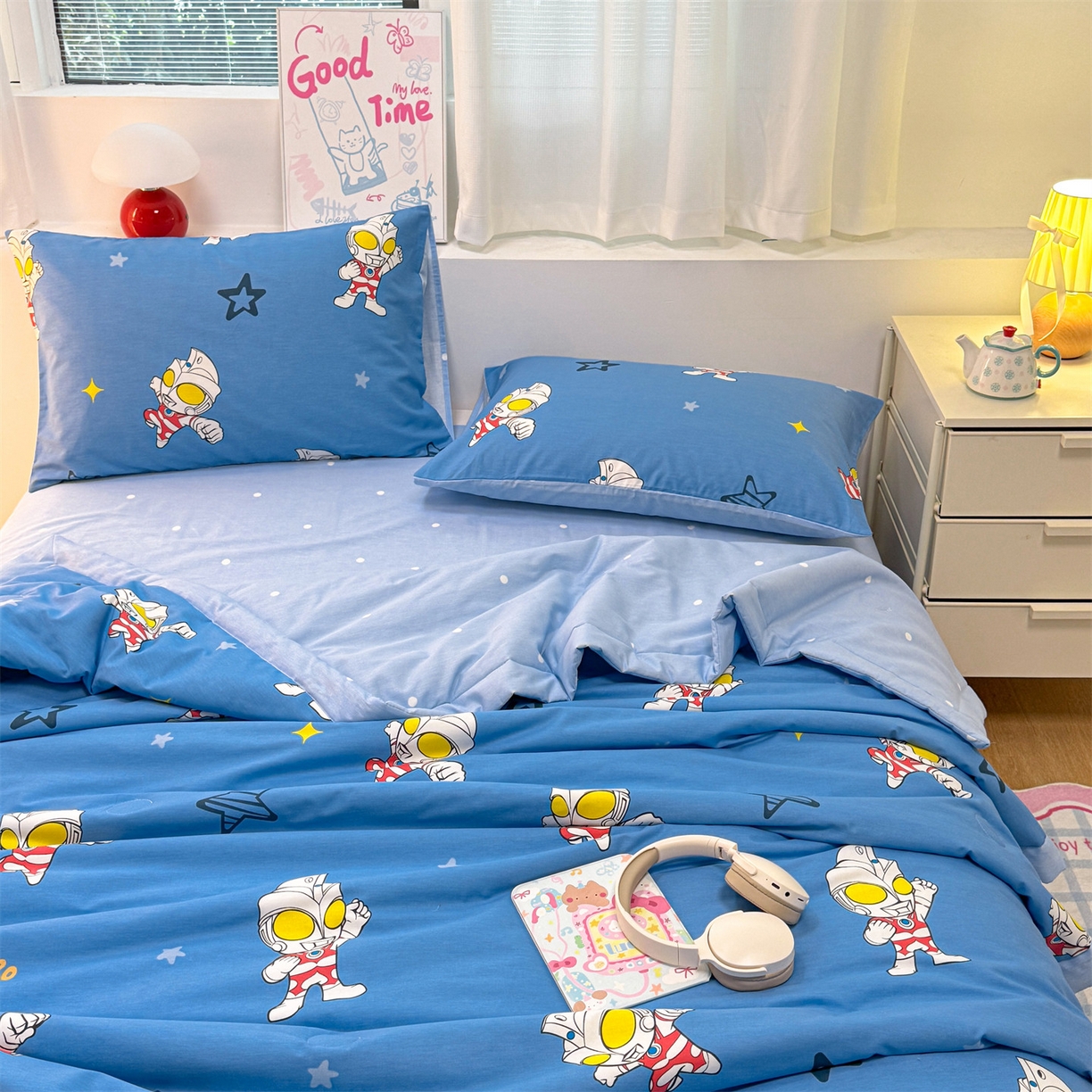 91家纺网 家纺一手货源 找家纺 （总）名兮家居 2026新款正版授权经典奥特曼全棉夏被四件套【含防伪标】