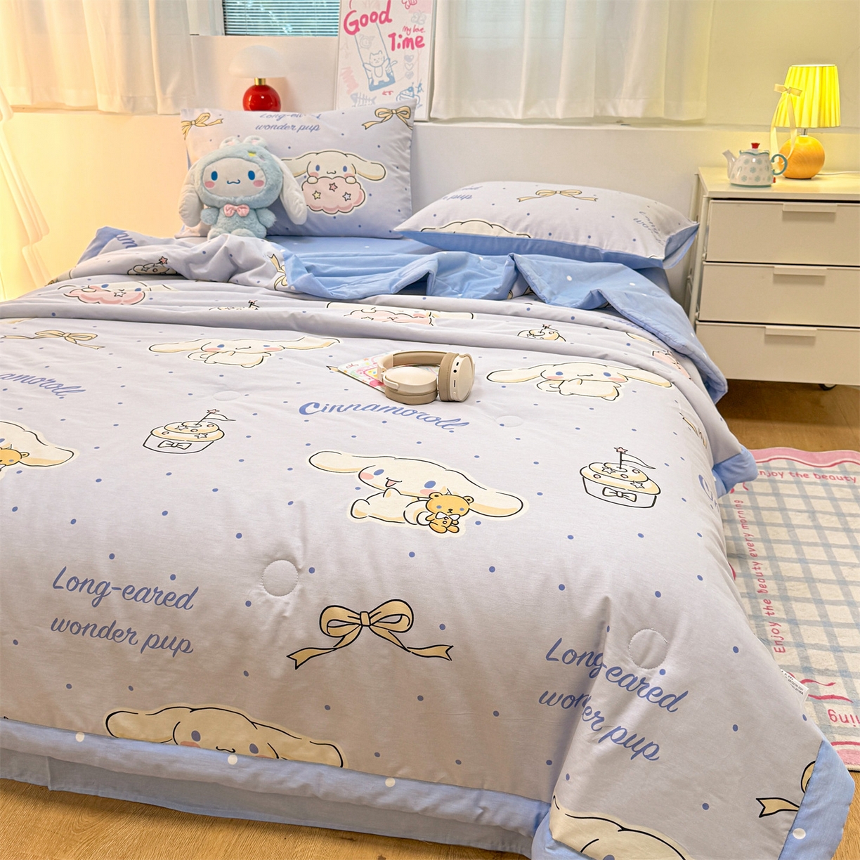 91家纺网 家纺一手货源 找家纺 名兮家居 2026新款正版授权经典奥特曼全棉夏被四件套【含防伪标】 全棉夏被-点点玉桂狗