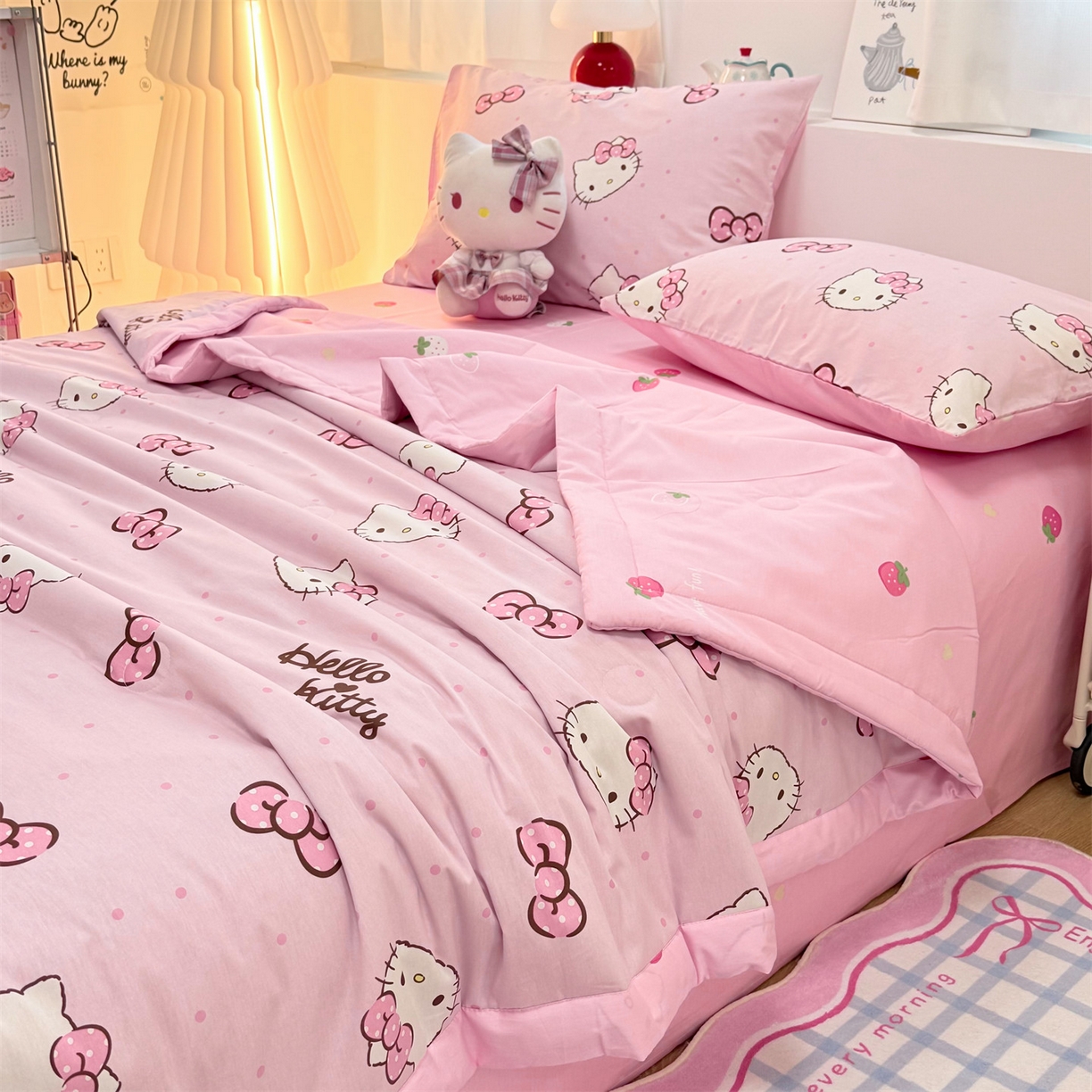 91家纺网 家纺一手货源 找家纺 名兮家居 2026新款正版授权经典奥特曼全棉夏被四件套【含防伪标】 全棉夏被-呆萌kt