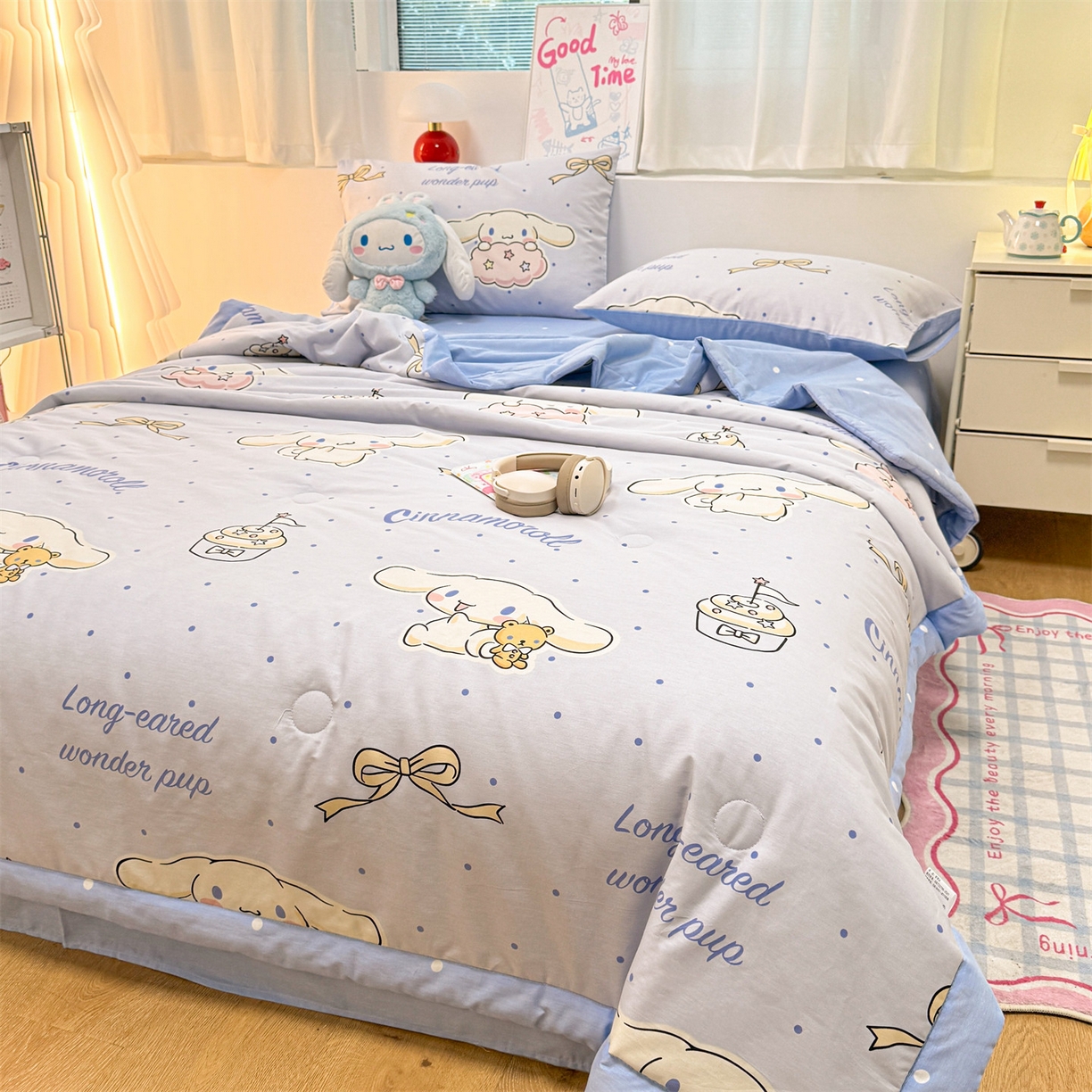 91家纺网 家纺一手货源 找家纺 名兮家居 2026新款正版授权经典奥特曼全棉夏被四件套【含防伪标】 全棉夏被-点点玉桂狗