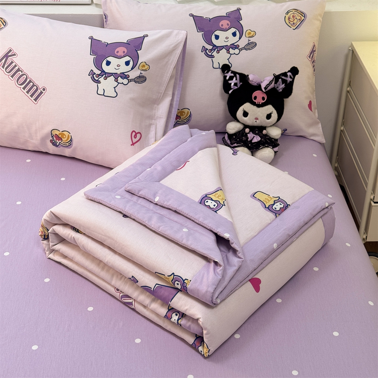 91家纺网 家纺一手货源 找家纺 名兮家居 2026新款正版授权经典奥特曼全棉夏被四件套【含防伪标】 全棉夏被-甜筒库洛米