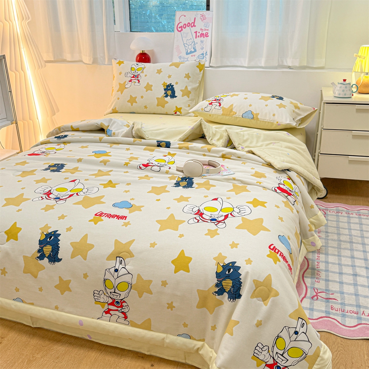 91家纺网 家纺一手货源 找家纺 名兮家居 2026新款正版授权经典奥特曼全棉夏被四件套【含防伪标】 全棉夏被-星星奥特曼