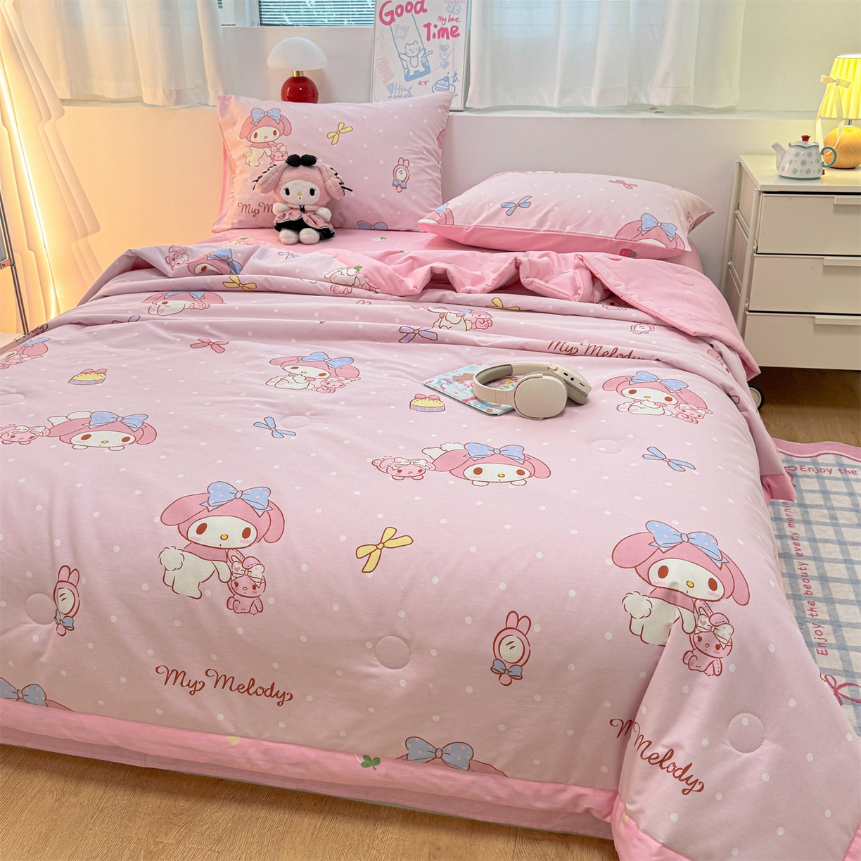 91家纺网 家纺一手货源 找家纺 名兮家居 2026新款正版授权经典奥特曼全棉夏被四件套【含防伪标】 全棉夏被-魔法美乐蒂