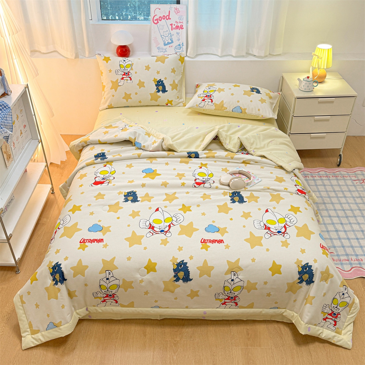 91家纺网 家纺一手货源 找家纺 名兮家居 2026新款正版授权经典奥特曼全棉夏被四件套【含防伪标】 全棉夏被-星星奥特曼