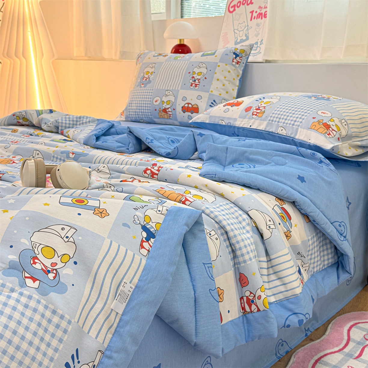 91家纺网 家纺一手货源 找家纺 名兮家居 2026新款正版授权经典奥特曼全棉夏被四件套【含防伪标】 全棉夏被-小小艾斯