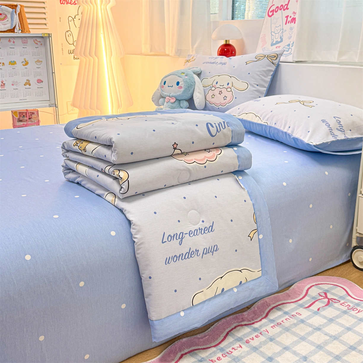 91家纺网 家纺一手货源 找家纺 名兮家居 2026新款正版授权经典奥特曼全棉夏被四件套【含防伪标】 全棉夏被-点点玉桂狗
