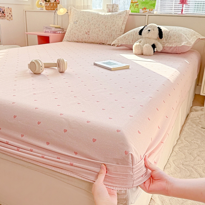 91家纺网 家纺一手货源 找家纺 依庭 2026新款12868全棉纯棉印花床笠甜莓手记