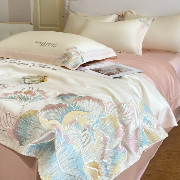 91家纺网 家纺一手货源 找家纺 （总）女子家纺 2026新款天丝柔软亲肤夏凉被-华尔兹