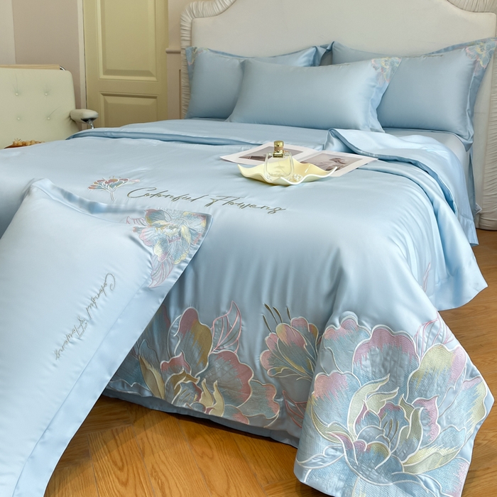 91家纺网 家纺一手货源 找家纺 女子家纺 2026新款天丝柔软亲肤夏凉被-华尔兹 华尔兹-太空蓝