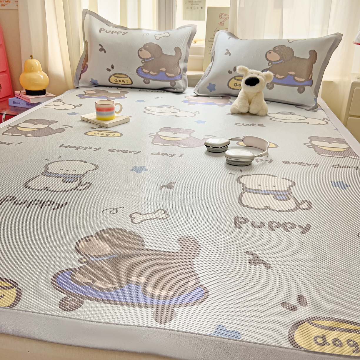 91家纺网 家纺一手货源 找家纺 川悦生活 2026新款时尚数码印花冰藤席 小狗运动会