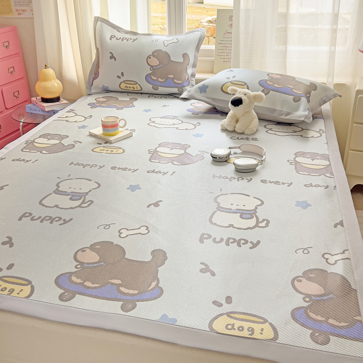 91家纺网 家纺一手货源 找家纺 川悦生活 2026新款时尚数码印花冰藤席 小狗运动会