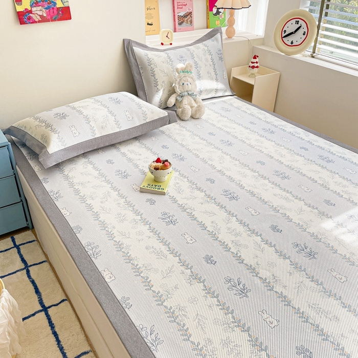 91家纺网 家纺一手货源 找家纺 川悦生活 2026新款时尚数码印花冰藤席 小兔叶香