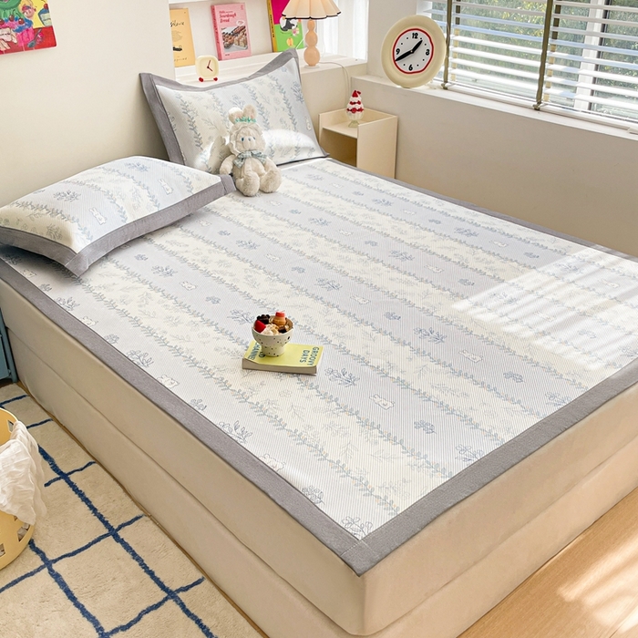 91家纺网 家纺一手货源 找家纺 川悦生活 2026新款时尚数码印花冰藤席 小兔叶香