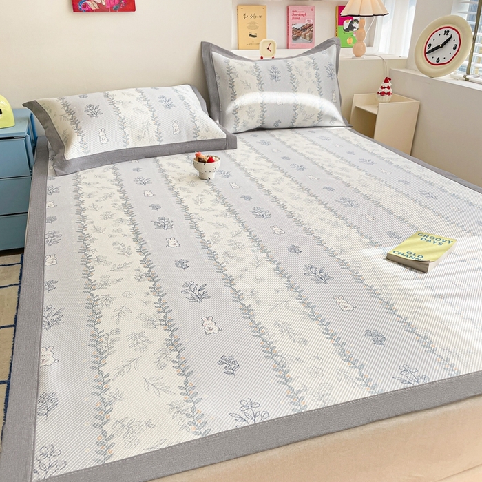 91家纺网 家纺一手货源 找家纺 川悦生活 2026新款时尚数码印花冰藤席 小兔叶香