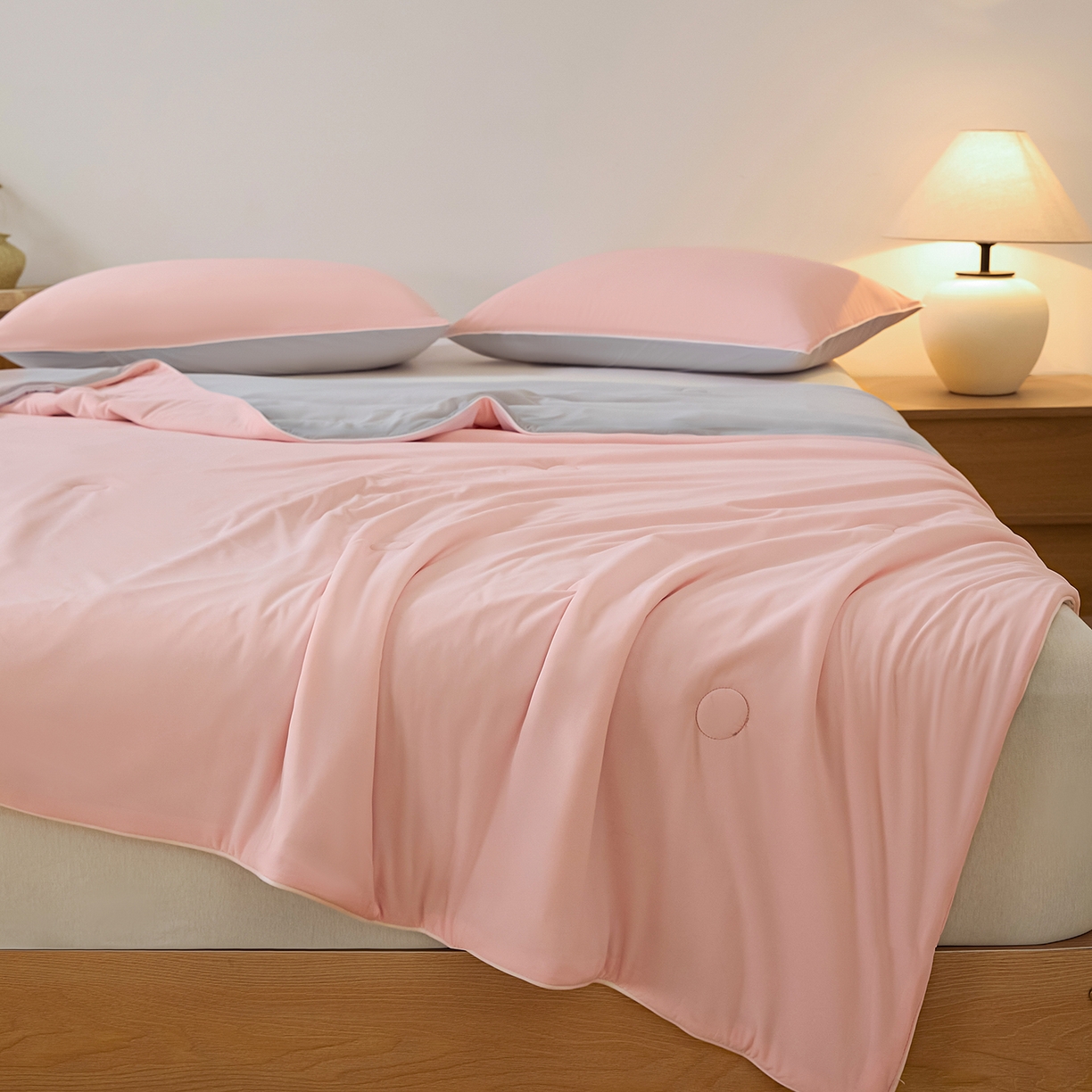 91家纺网 家纺一手货源 找家纺 寐眠 2026新款凉感纯色双拼夏被夏凉被空调被-风格二 桃桃凉夏