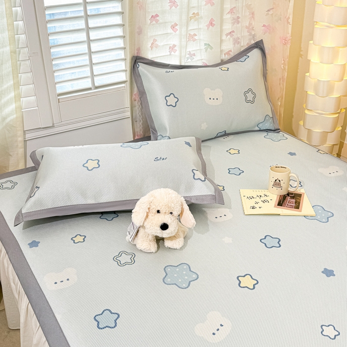 91家纺网 家纺一手货源 找家纺 川悦生活 2026新款时尚数码印花冰藤席 星塔小熊