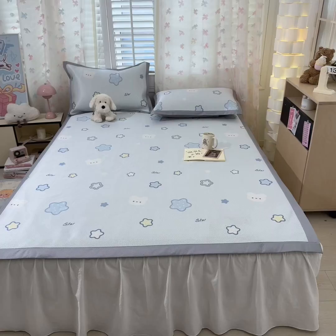 91家纺网 家纺一手货源 找家纺 川悦生活 2026新款时尚数码印花冰藤席 星塔小熊