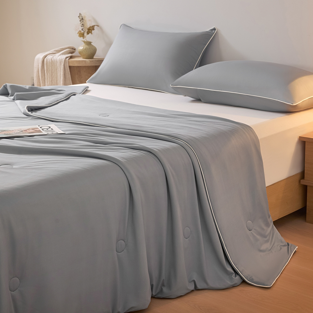 91家纺网 家纺一手货源 找家纺 寐眠 2026新款凉感纯色双拼夏被夏凉被空调被-风格二 云灰冰柔