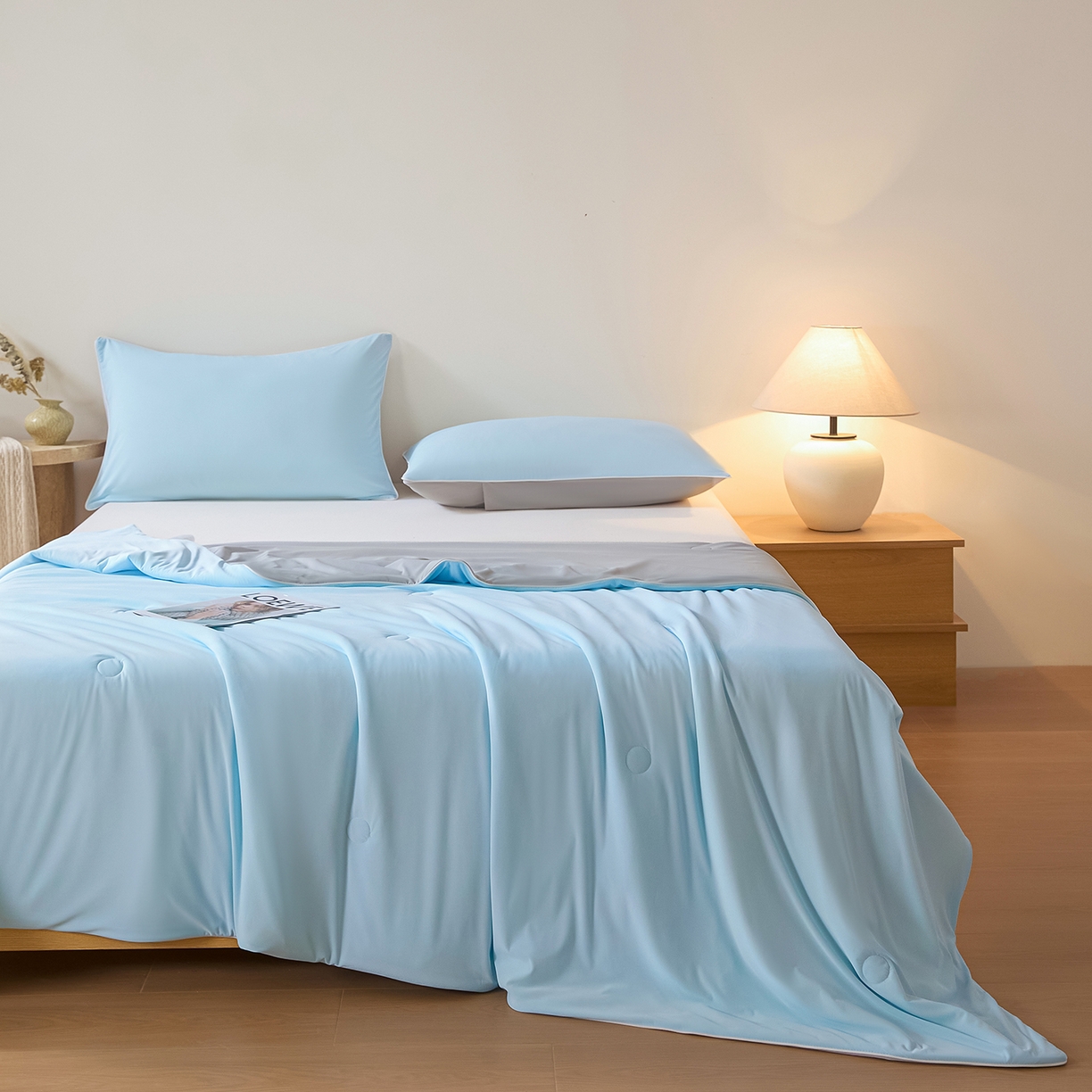 91家纺网 家纺一手货源 找家纺 寐眠 2026新款凉感纯色双拼夏被夏凉被空调被-风格二 云屿冰蓝