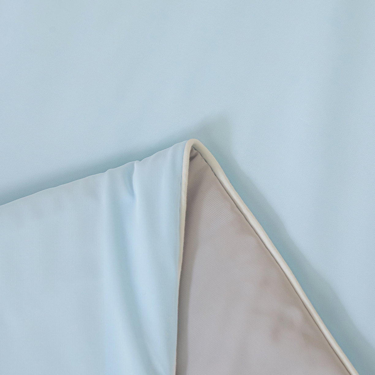 91家纺网 家纺一手货源 找家纺 寐眠 2026新款凉感纯色双拼夏被夏凉被空调被-风格二 云屿冰蓝