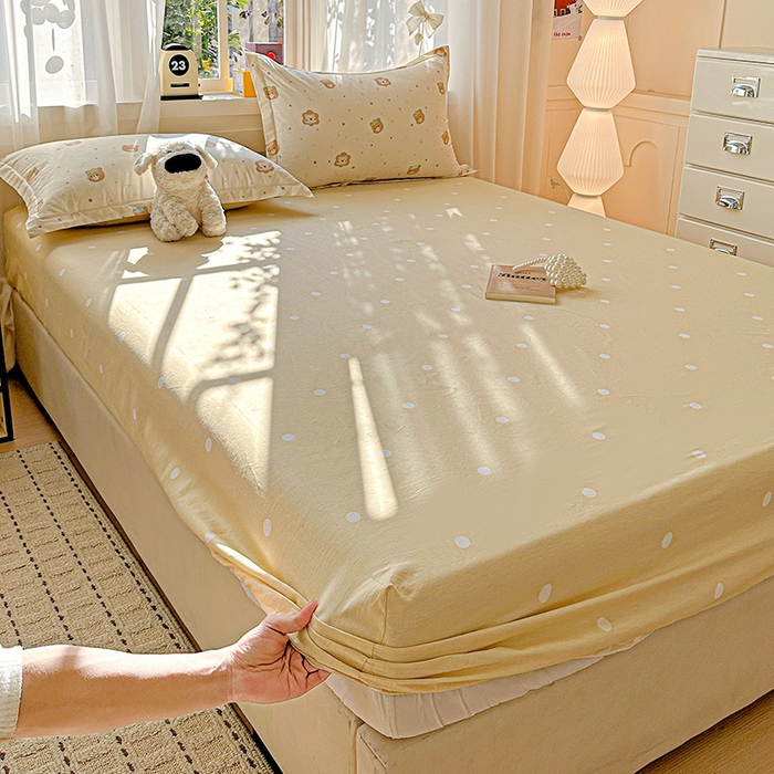 91家纺网 家纺一手货源 找家纺 依庭 2026新款12868全棉纯棉印花床笠小花熊