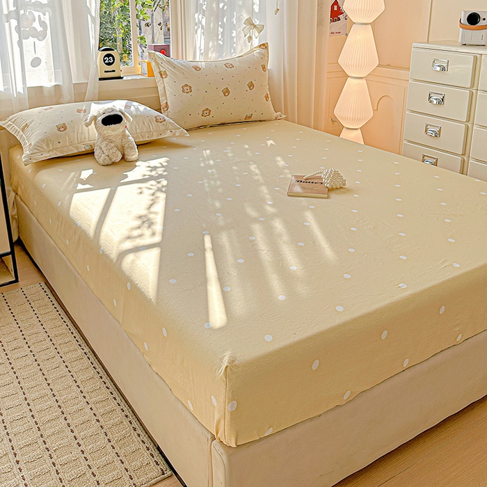 91家纺网 家纺一手货源 找家纺 依庭 2026新款12868全棉纯棉印花床笠小花熊