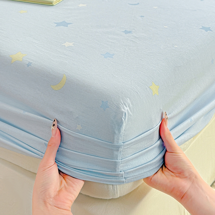 91家纺网 家纺一手货源 找家纺 依庭 2026新款12868全棉纯棉印花床笠小熊世界