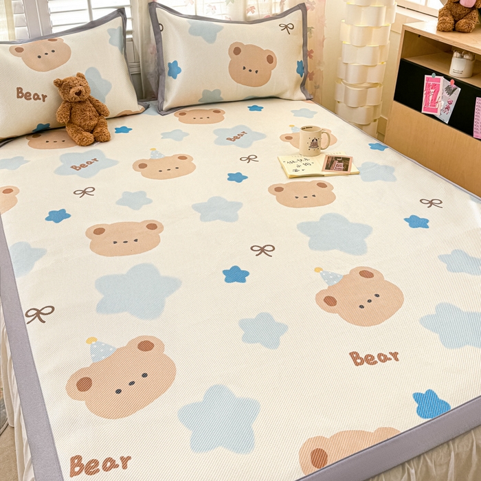 91家纺网 家纺一手货源 找家纺 川悦生活 2026新款时尚数码印花冰藤席 熊仔小歪