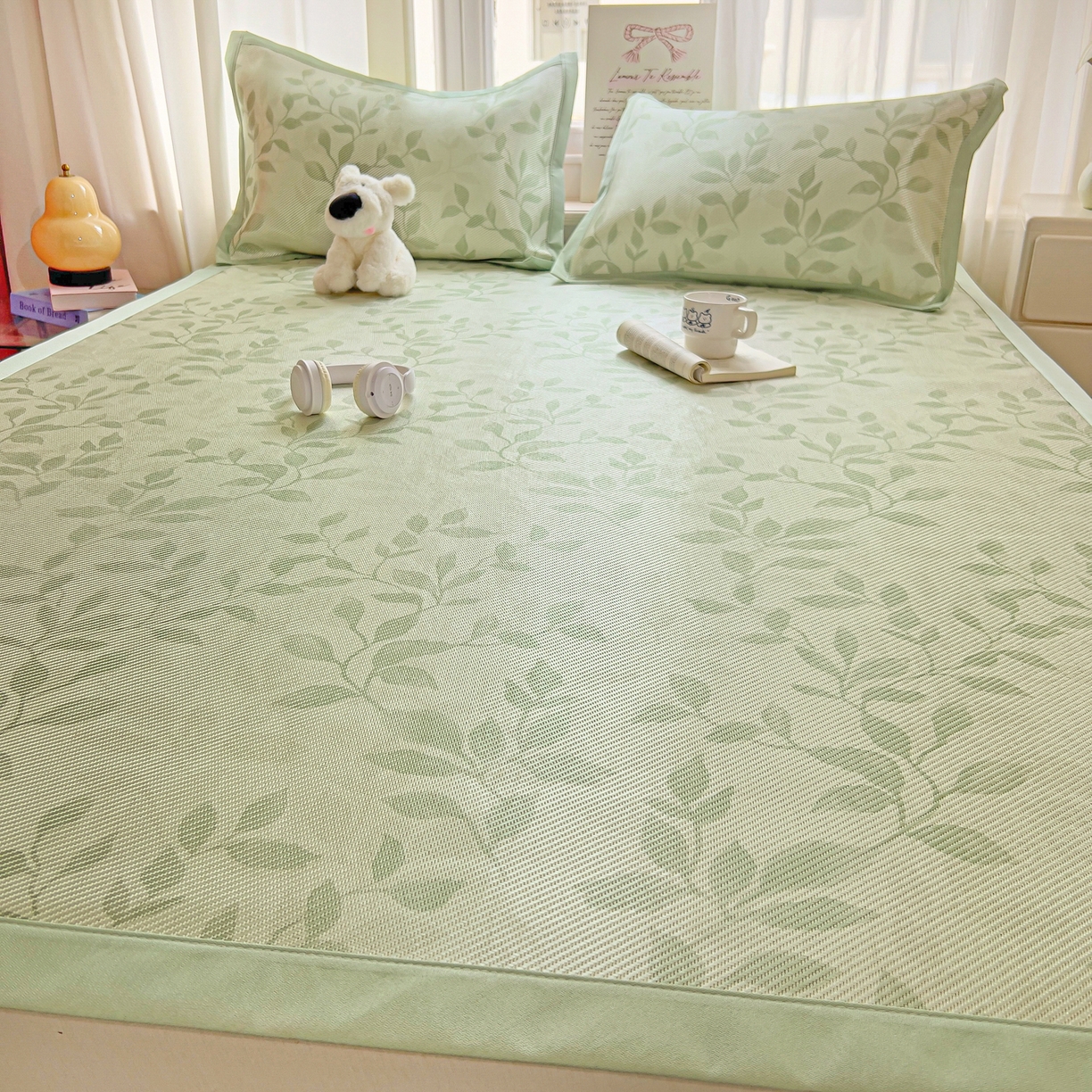 91家纺网 家纺一手货源 找家纺 川悦生活 2026新款时尚数码印花冰藤席 叶雨-绿水