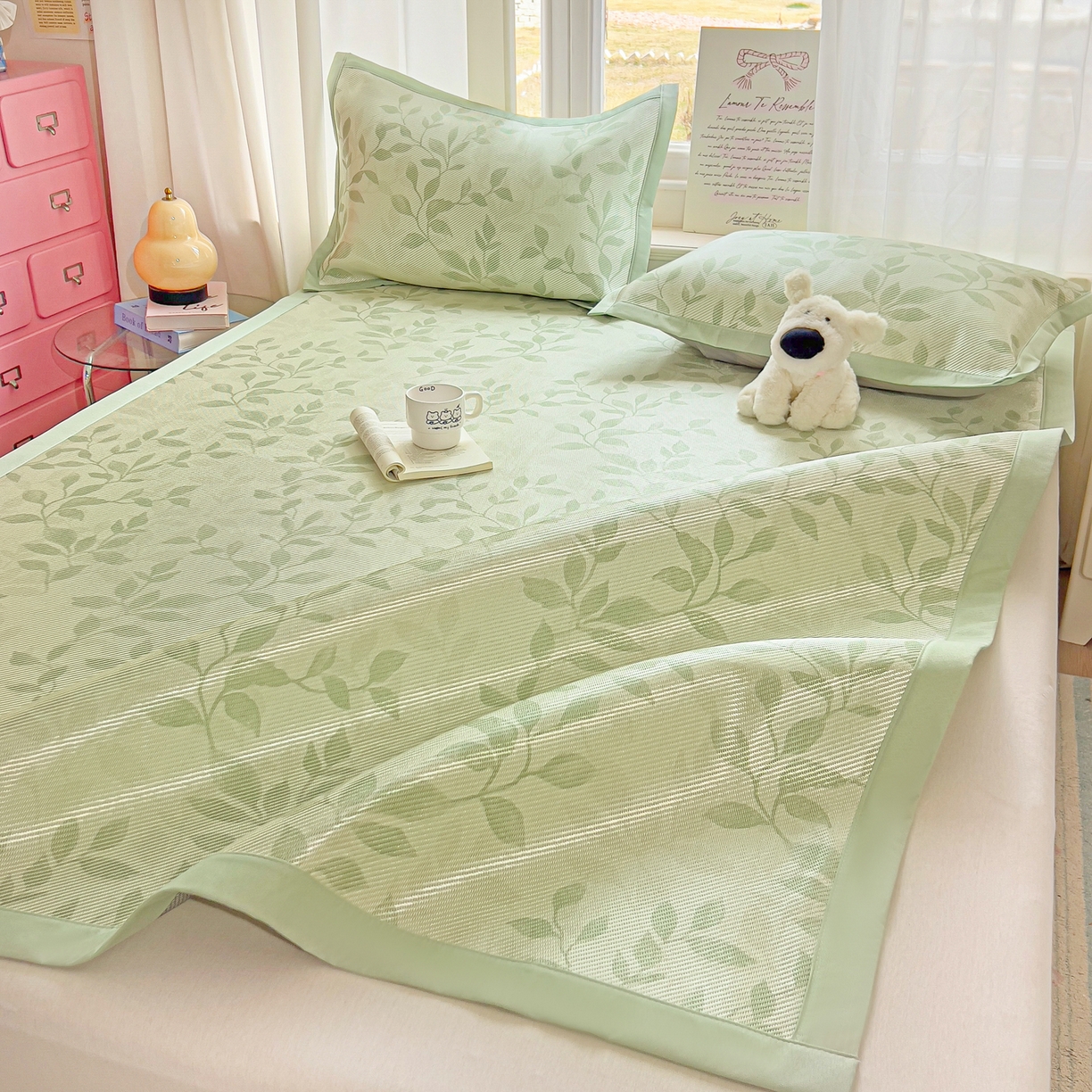 91家纺网 家纺一手货源 找家纺 川悦生活 2026新款时尚数码印花冰藤席 叶雨-绿水