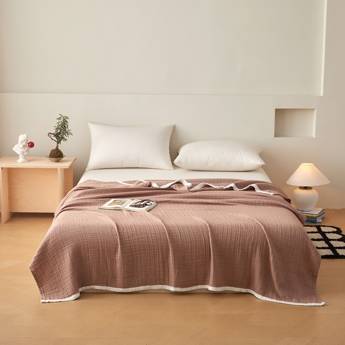 91家纺网 家纺一手货源 找家纺 卡奥家纺 2026新款全棉水洗三层纱盖毯-初见 初见-咖