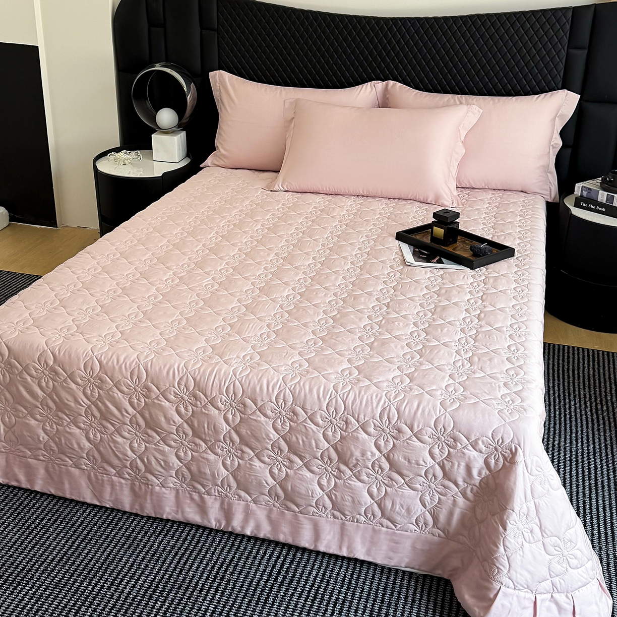 91家纺网 家纺一手货源 找家纺 三俏家纺 2026新款60支双面天丝床盖纯色 裸粉色