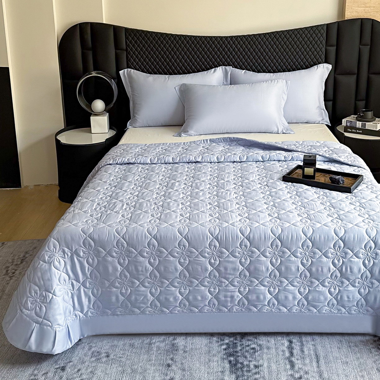 91家纺网 家纺一手货源 找家纺 三俏家纺 2026新款60支双面天丝床盖纯色 雾霾蓝