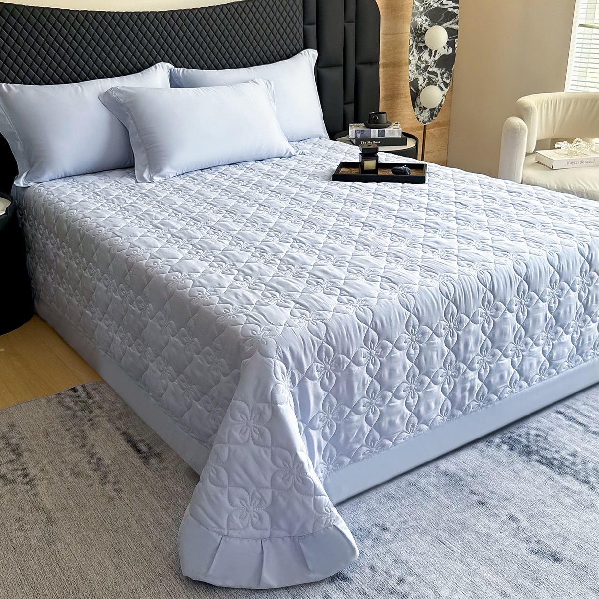 91家纺网 家纺一手货源 找家纺 三俏家纺 2026新款60支双面天丝床盖纯色 雾霾蓝