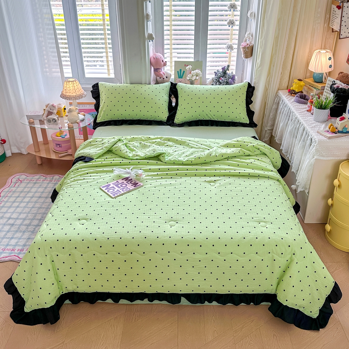 91家纺网 家纺一手货源 找家纺 优卡迪家纺馆 2026新款皱皱棉黑花边夏被四件套下载文件包含买家秀 波点生活-绿(花边款)