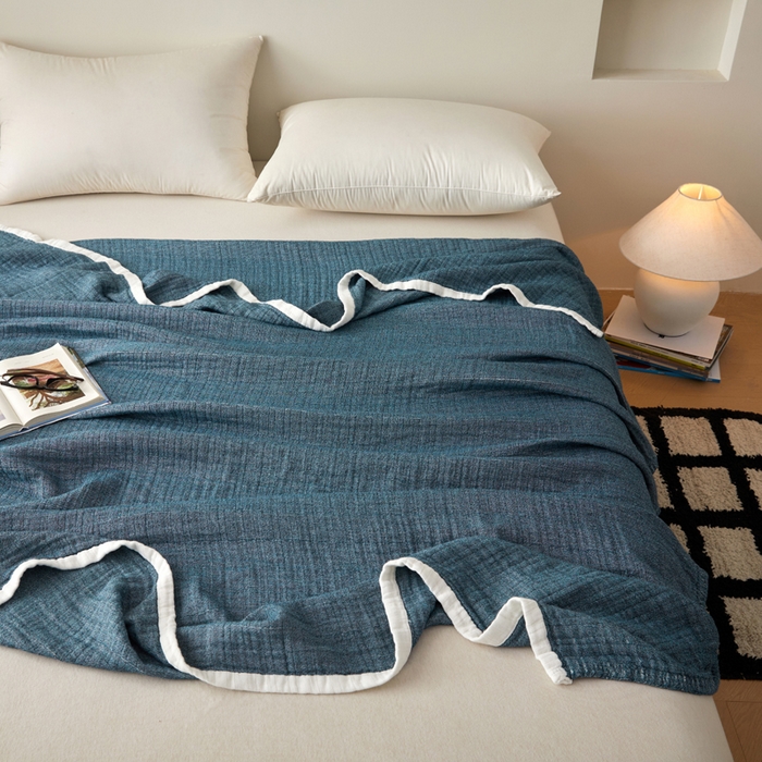 91家纺网 家纺一手货源 找家纺 卡奥家纺 2026新款全棉水洗三层纱盖毯-初见 初见-蓝