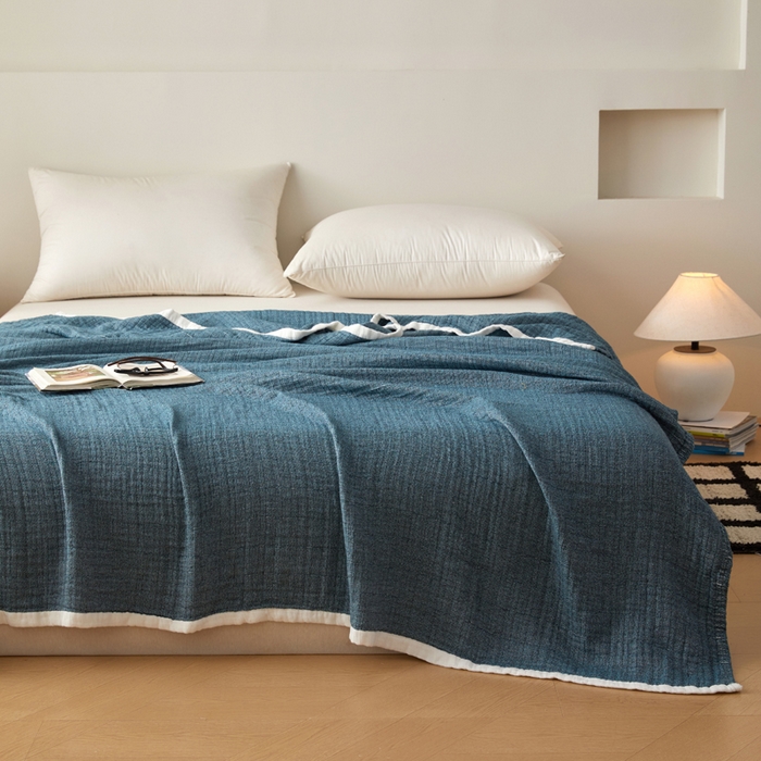 91家纺网 家纺一手货源 找家纺 卡奥家纺 2026新款全棉水洗三层纱盖毯-初见 初见-蓝