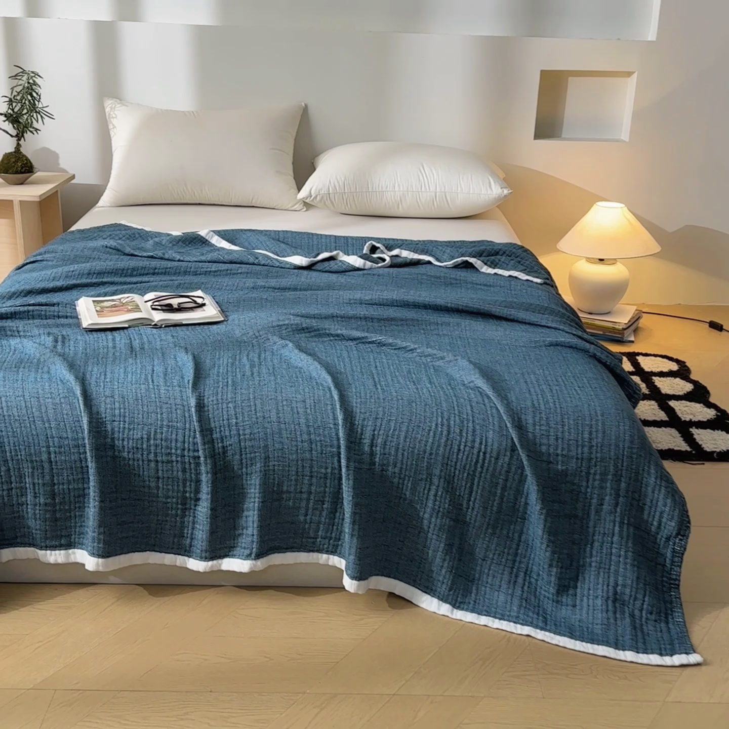 91家纺网 家纺一手货源 找家纺 卡奥家纺 2026新款全棉水洗三层纱盖毯-初见 初见-蓝