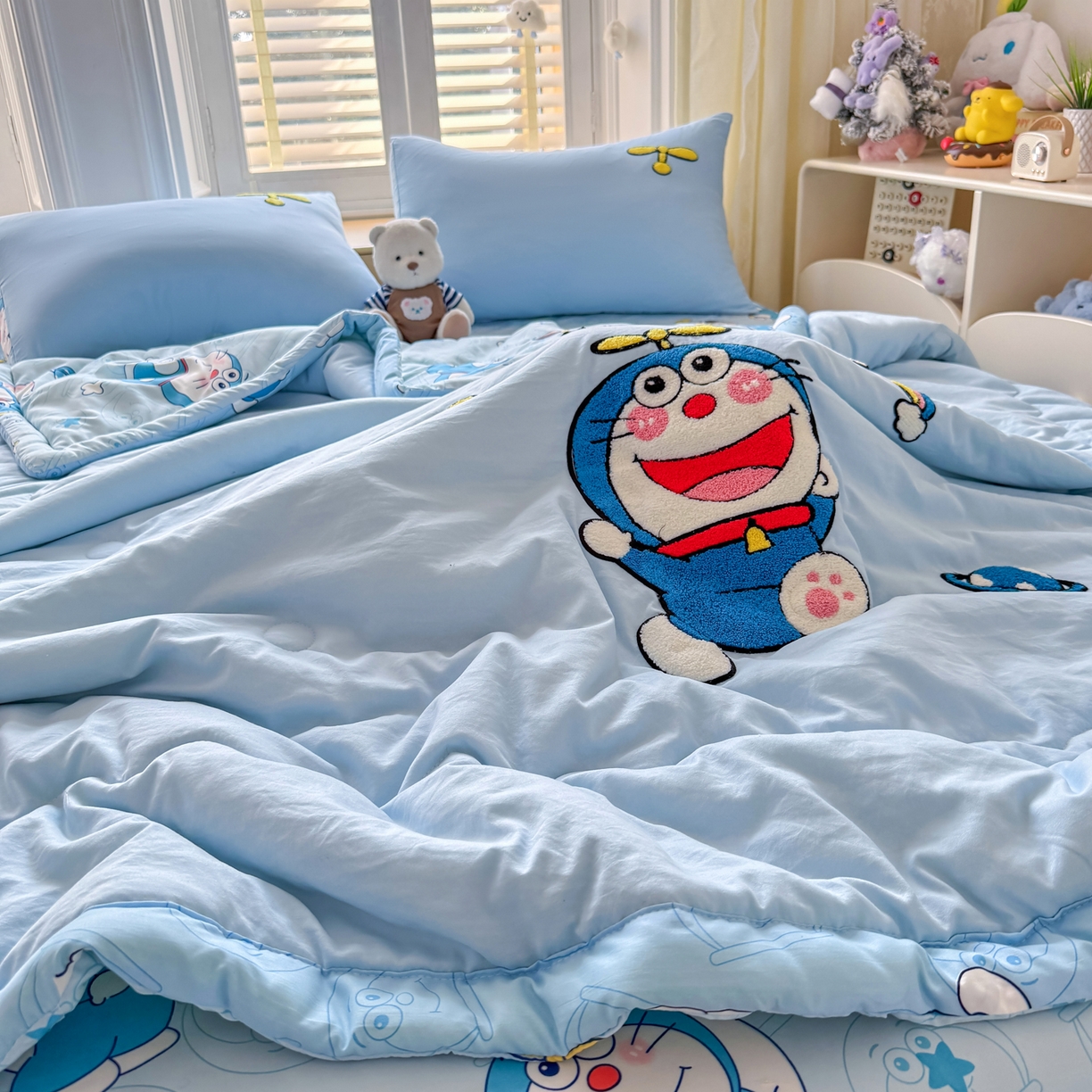 91家纺网 家纺一手货源 找家纺 优卡迪家纺馆 2026新款水洗棉印加绣夏被四件套下载文件包含买家秀 机器猫-天蓝