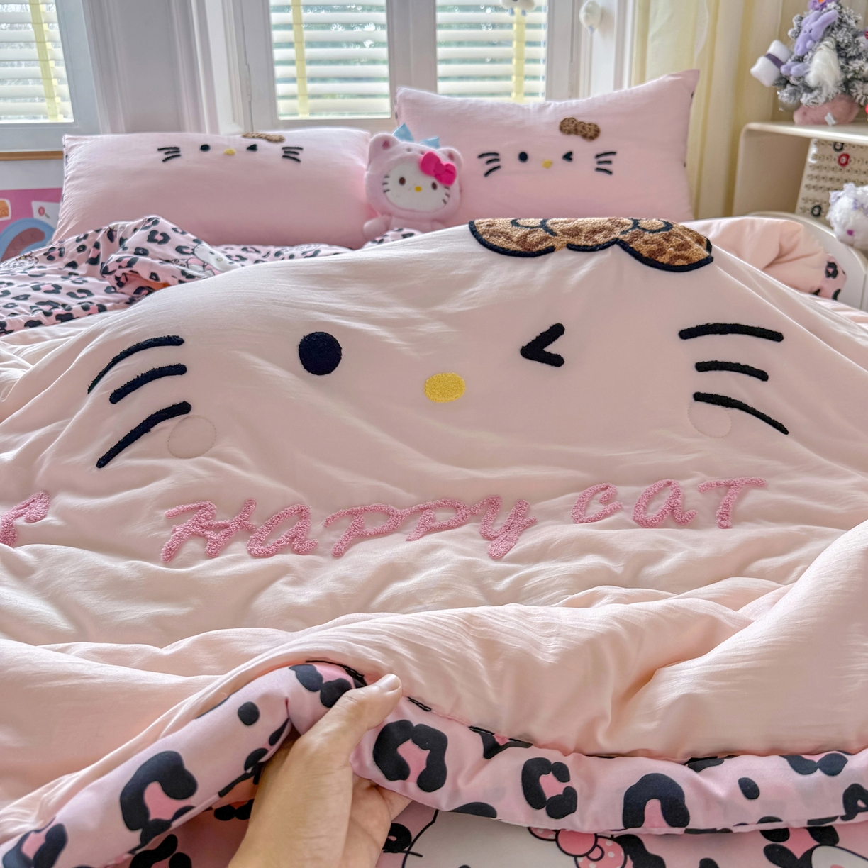 91家纺网 家纺一手货源 找家纺 优卡迪家纺馆 2026新款水洗棉印加绣夏被四件套下载文件包含买家秀 摩登KT-玉粉