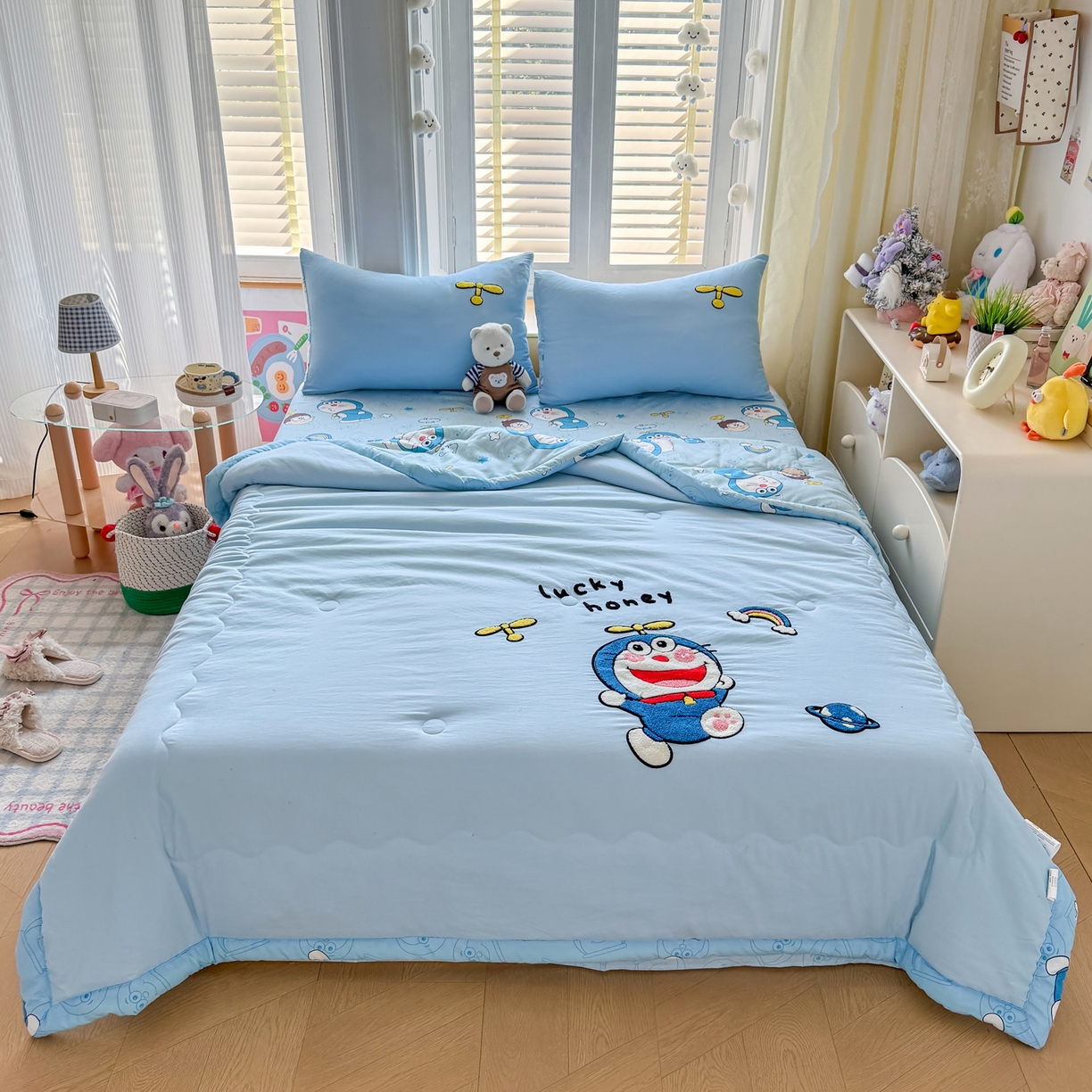 91家纺网 家纺一手货源 找家纺 优卡迪家纺馆 2026新款水洗棉印加绣夏被四件套下载文件包含买家秀 机器猫-天蓝