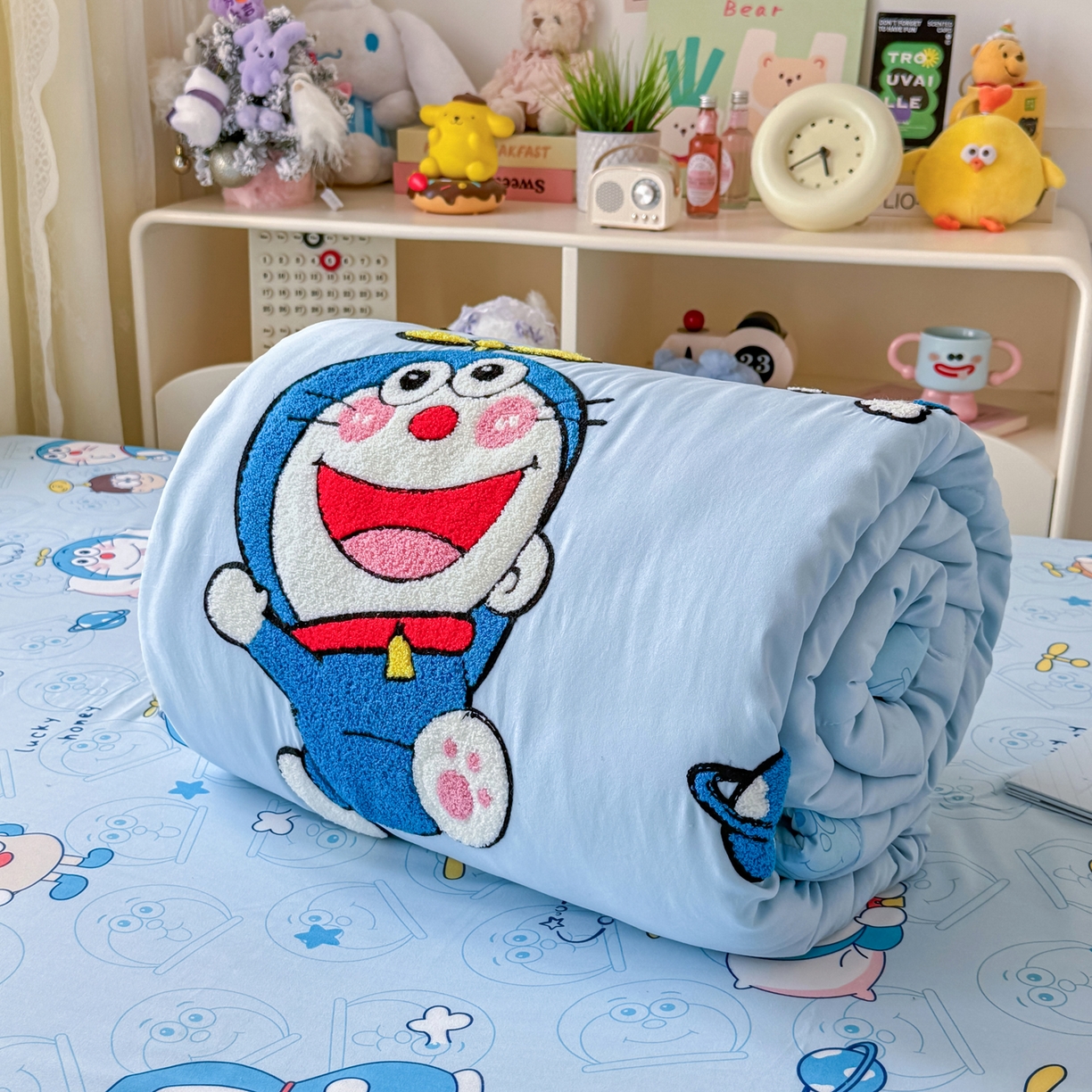 91家纺网 家纺一手货源 找家纺 优卡迪家纺馆 2026新款水洗棉印加绣夏被四件套下载文件包含买家秀 机器猫-天蓝