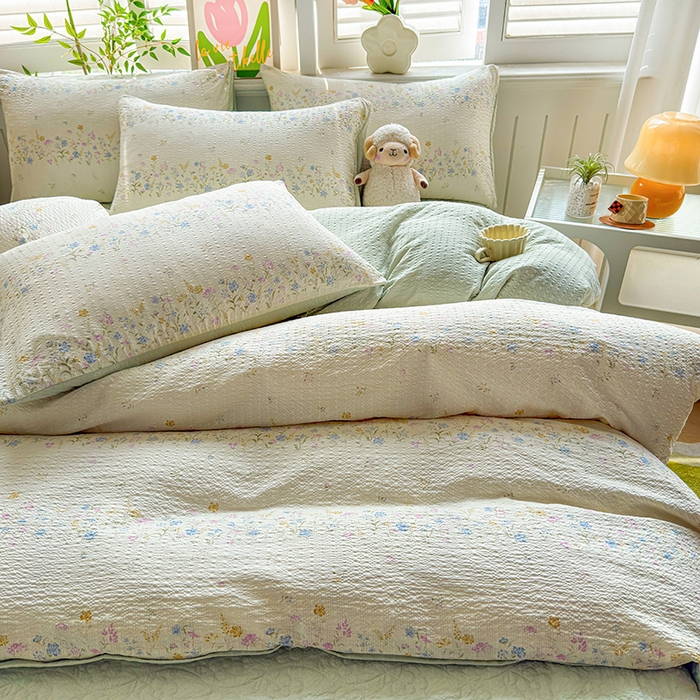 91家纺网 家纺一手货源 找家纺 凤杰家纺 2026新款云感双层纱床盖四件套 春意