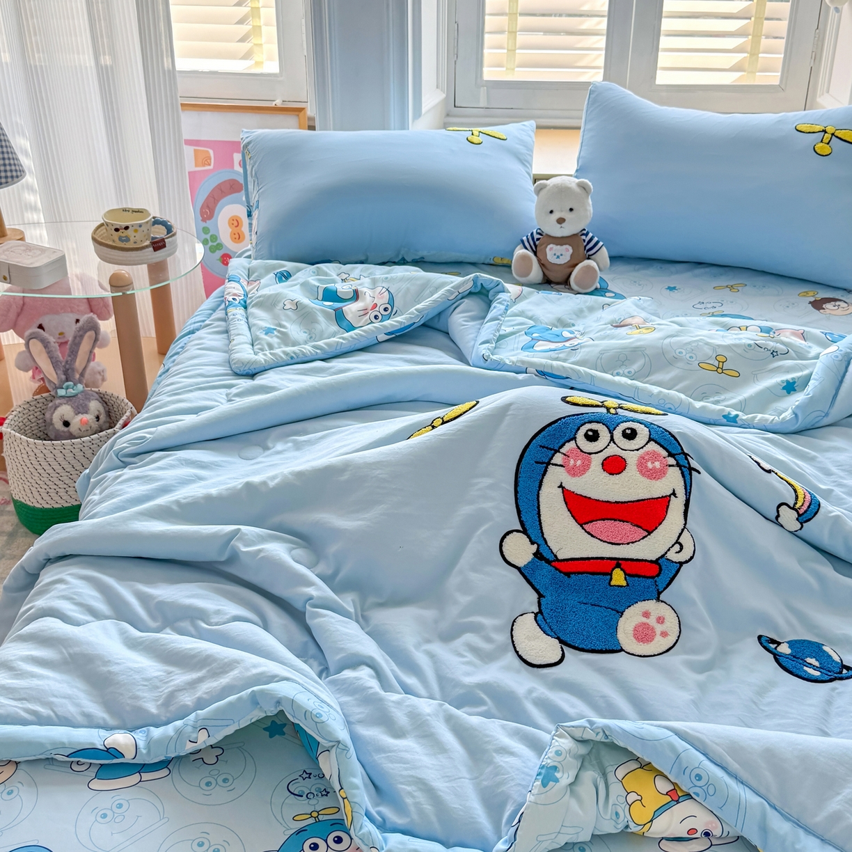 91家纺网 家纺一手货源 找家纺 优卡迪家纺馆 2026新款水洗棉印加绣夏被四件套下载文件包含买家秀 机器猫-天蓝