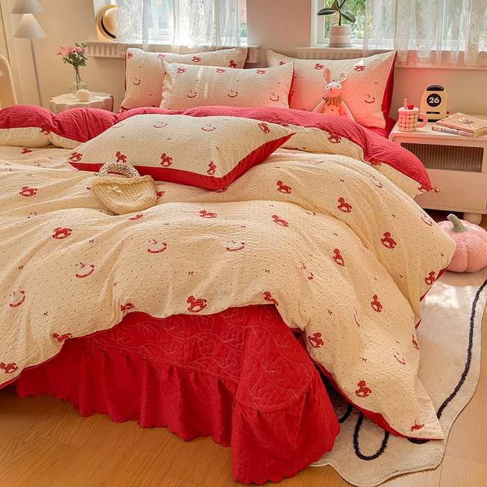 91家纺网 家纺一手货源 找家纺 凤杰家纺 2026新款云感双层纱床盖四件套 福气满满