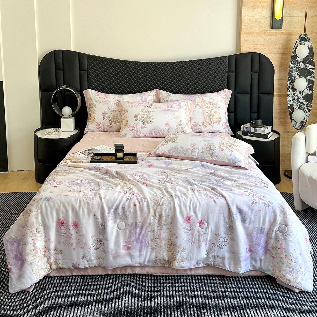 91家纺网 家纺一手货源 找家纺 （总）三俏家纺 2026新款夏被100%莱赛尔天丝数码印花床盖款夏被四件套60支天丝夏凉被