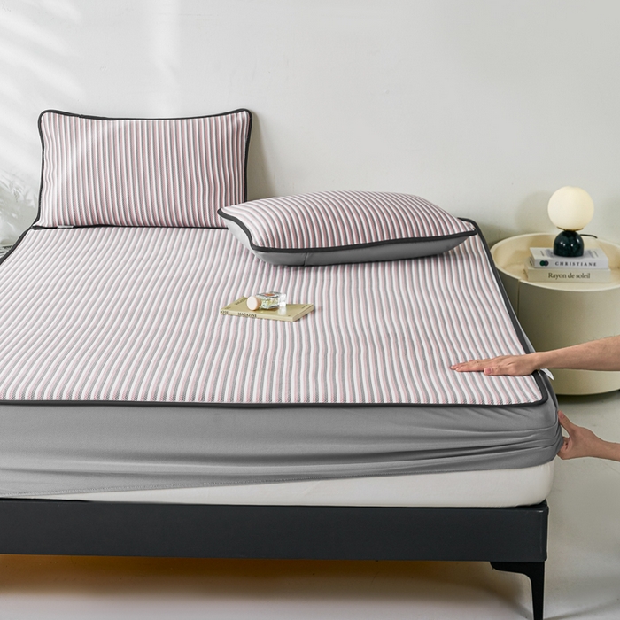 91家纺网 家纺一手货源 找家纺 （总）源舍家纺 2026新款乙纶PE国标凉席律动无印风条纹可机洗凉感值0.31床单款床笠款