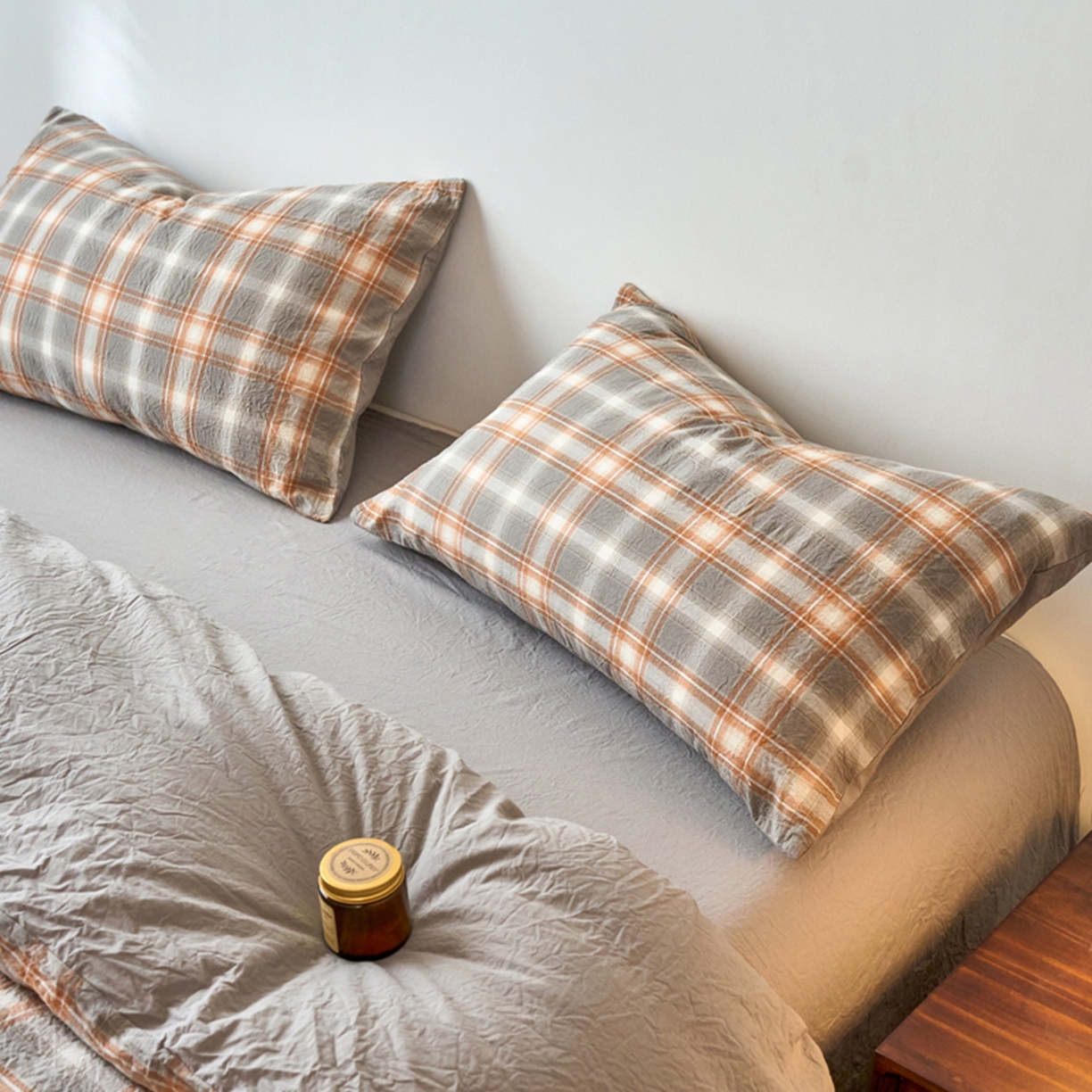 91家纺网 家纺一手货源 找家纺 春皖家纺 2026春夏新款全棉水洗棉单枕套枕套单件单品枕套 栗木-咖格